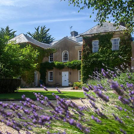 Clemenstone House B&B Cowbridge Bagian luar foto