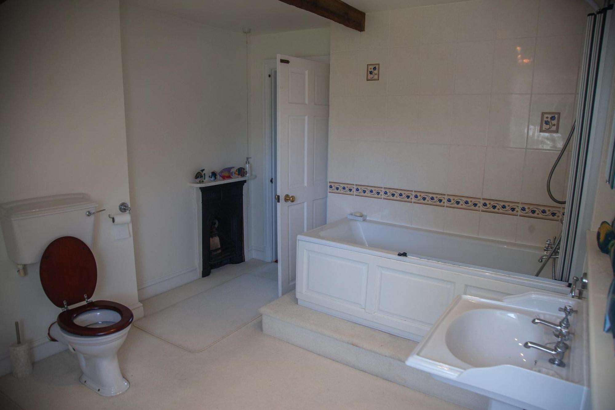 Clemenstone House B&B Cowbridge Bagian luar foto