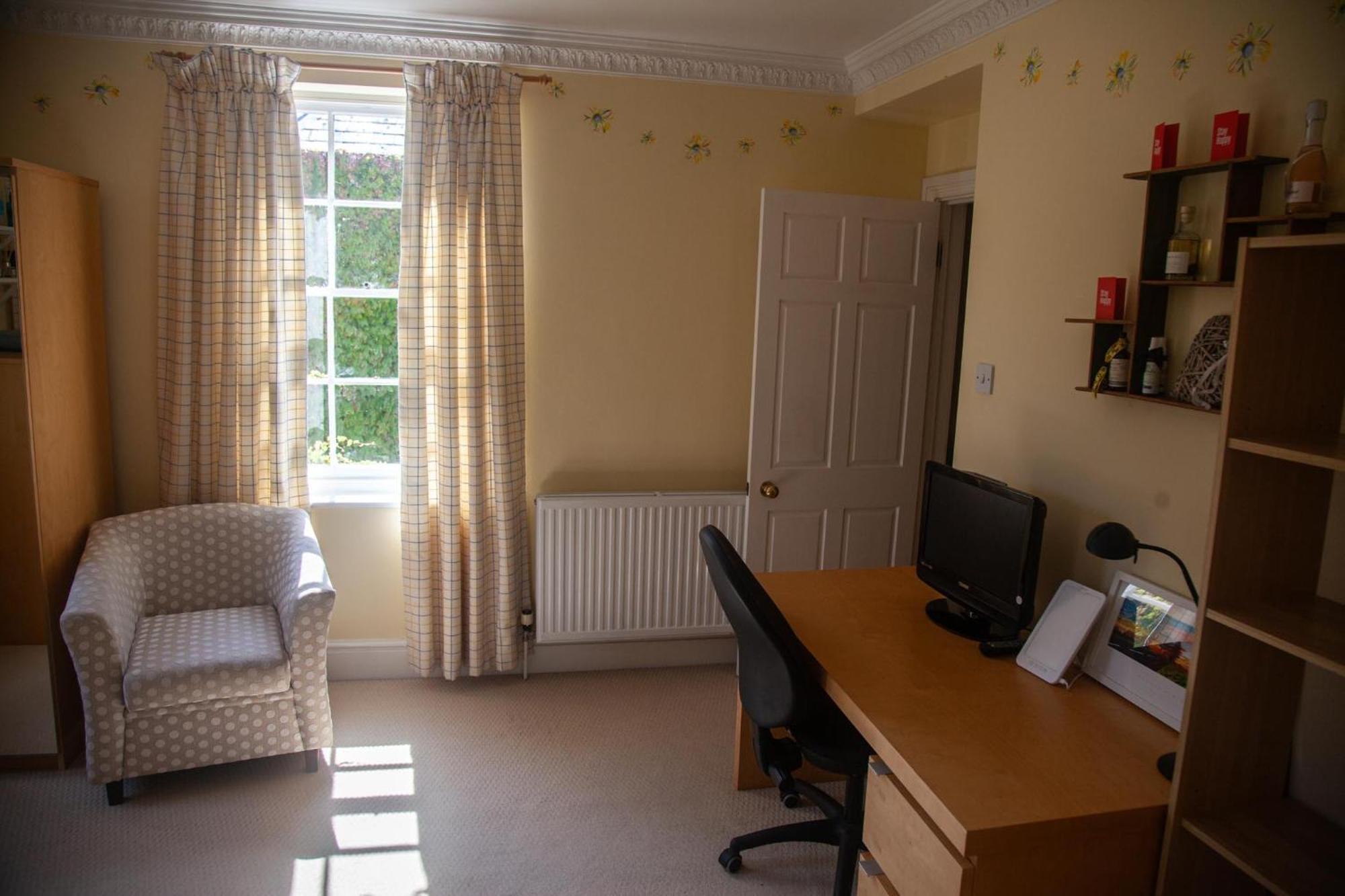 Clemenstone House B&B Cowbridge Bagian luar foto